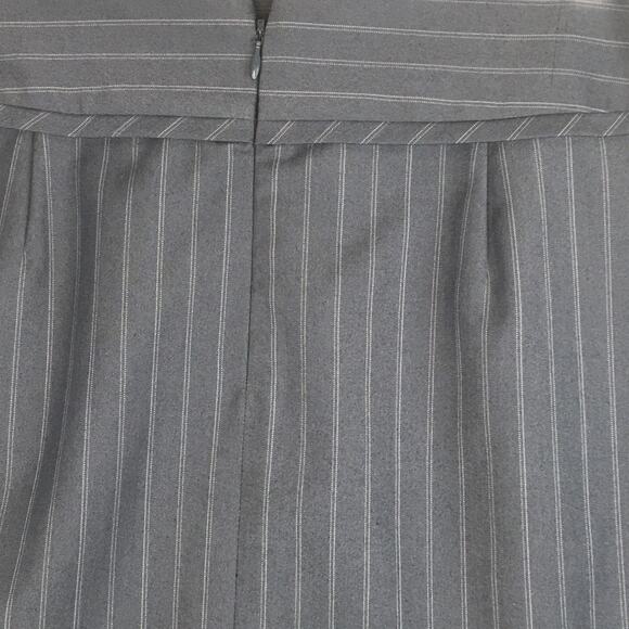 Calvin Klein Lined Gray PinStripe Skirt  Size 8 - Picture 8 of 11